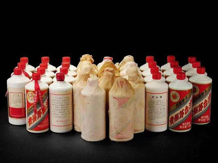 崇阳日照岚山回收酒价格哪里回收(附近上门回收茅台酒）?